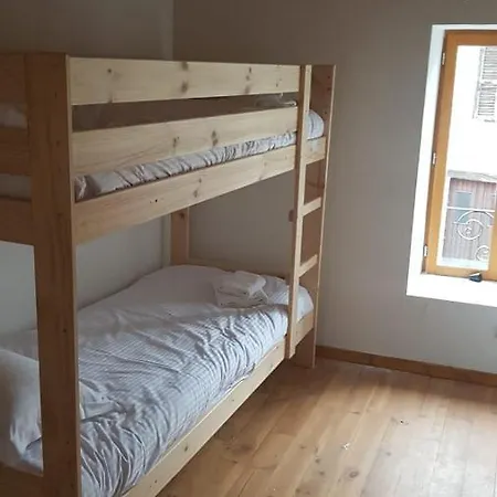 Les Chambres De L'hostellerie Du Commerce *